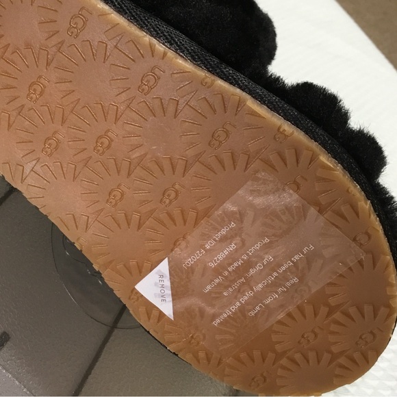 Ugg Fluff Yeah Slide - Picture 7 of 10